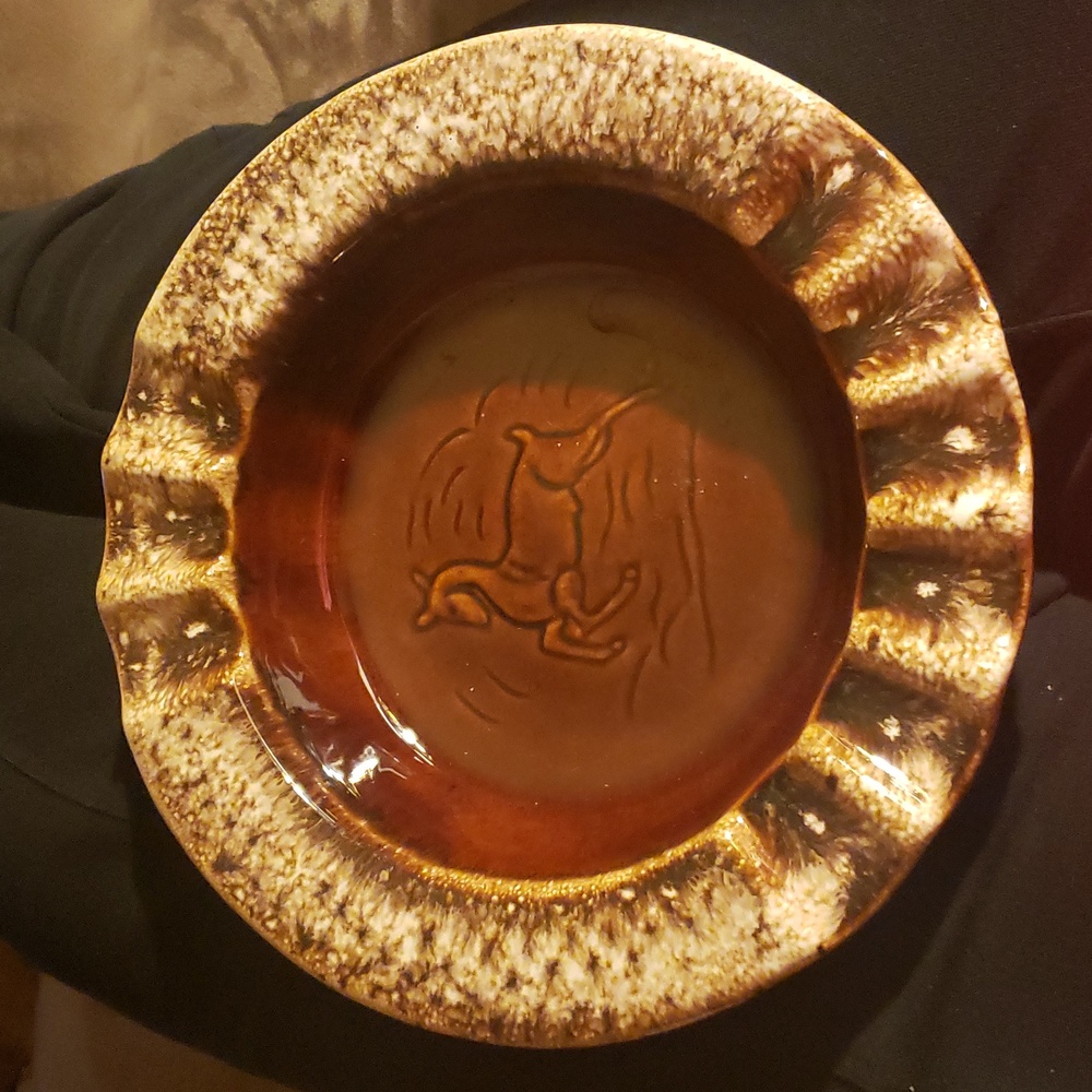 Vintage Hull USA Running Deer Ashtray